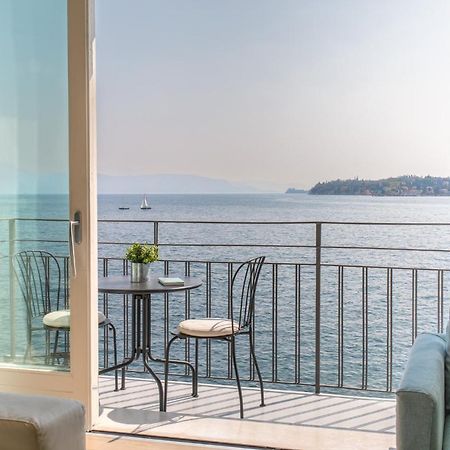 Luxury Lake View Apartments Сало Екстер'єр фото