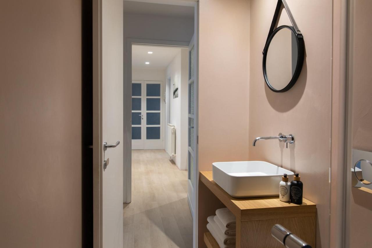Luxury Lake View Apartments Сало Екстер'єр фото