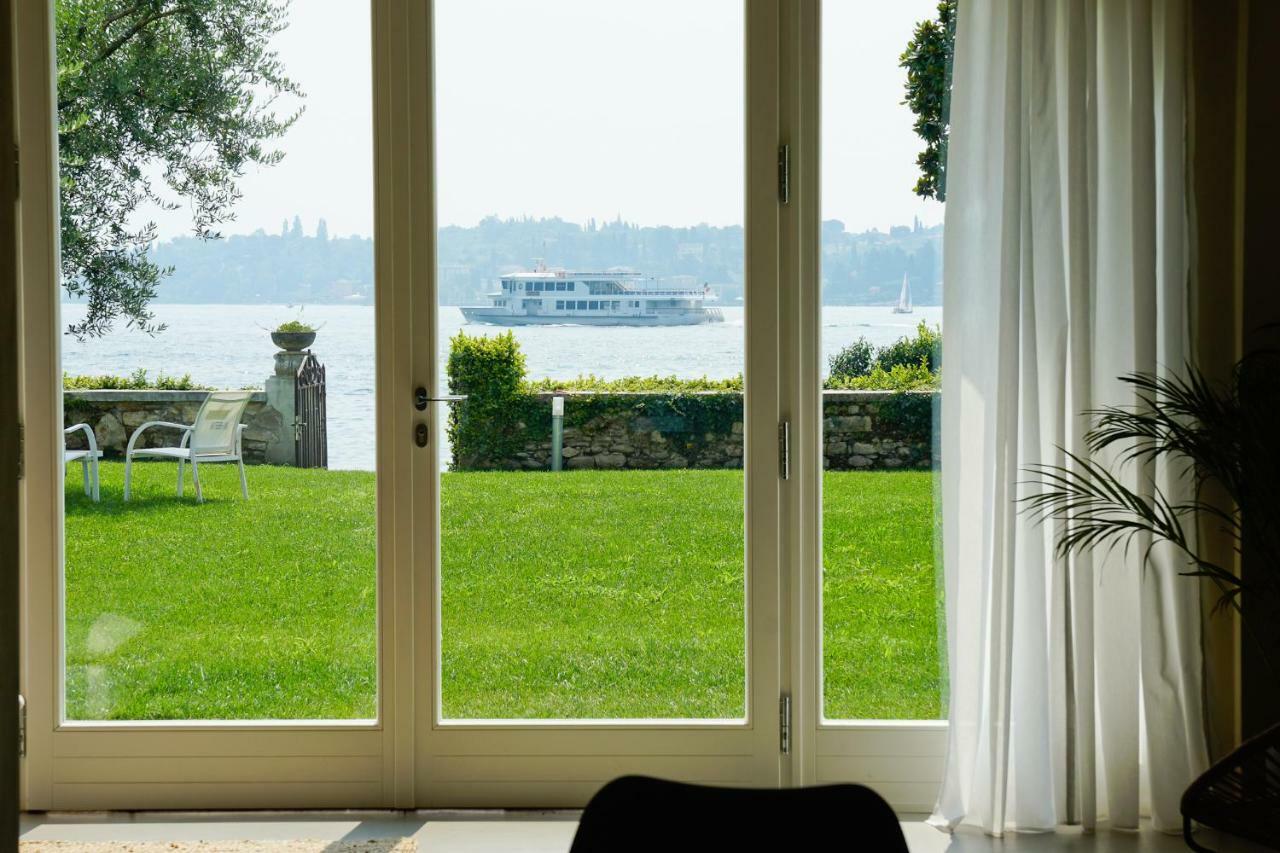 Luxury Lake View Apartments Сало Екстер'єр фото